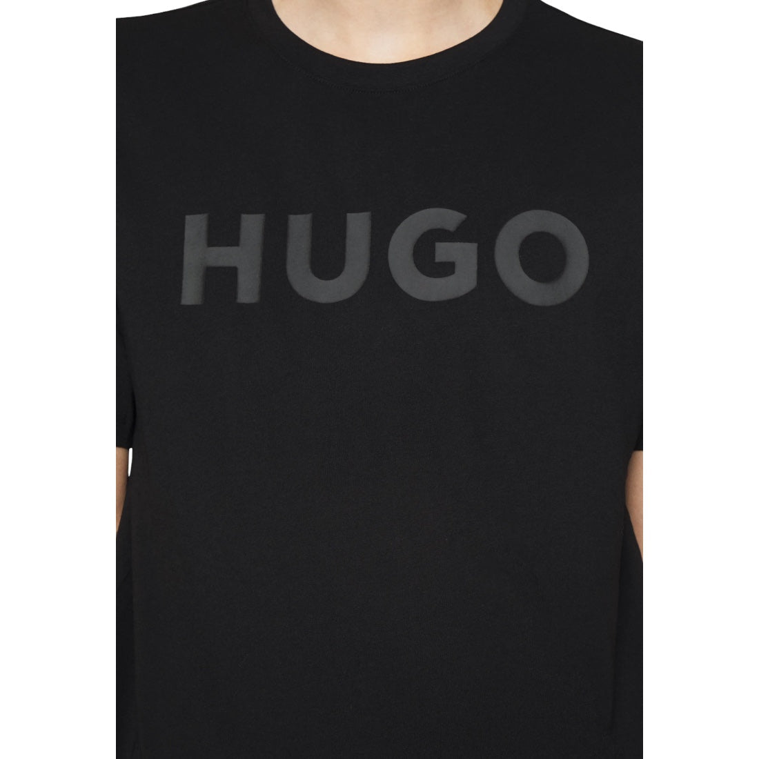 HUGO DULIVIO Big Black Logo T-paita